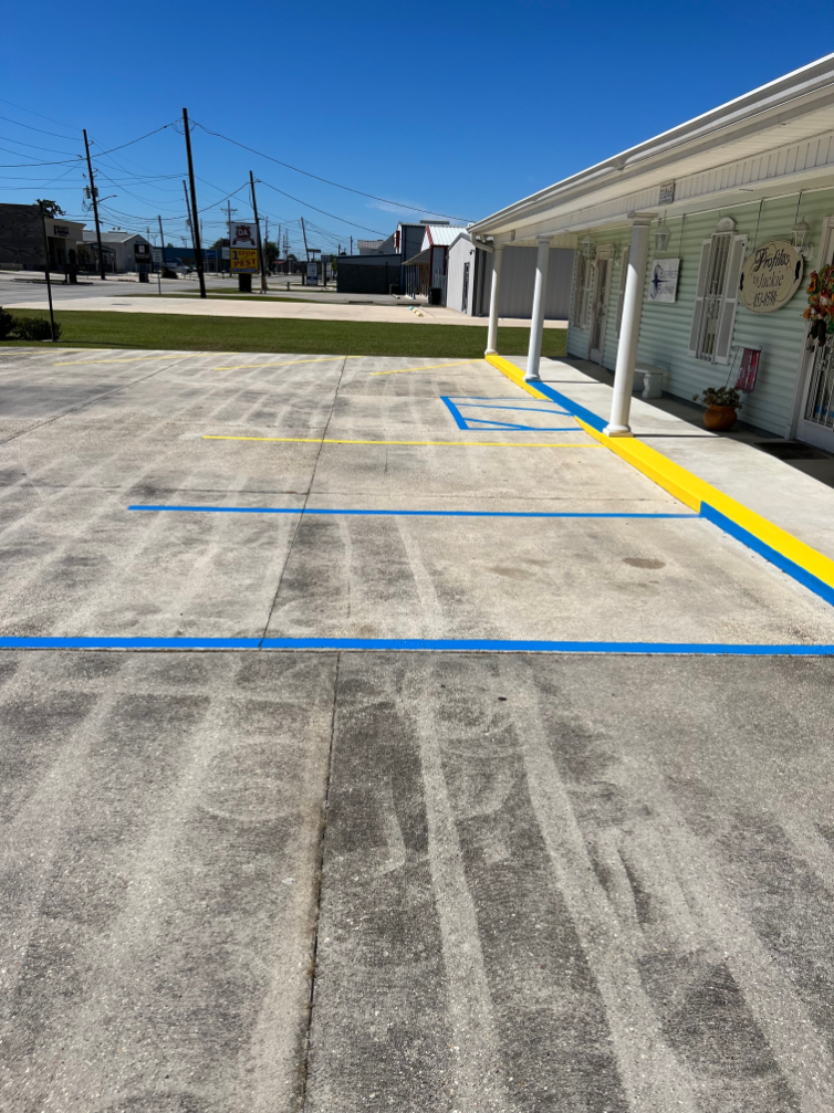 Parking Lot Striping and Building Softwashing in Houma, LA