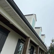 House roof washing