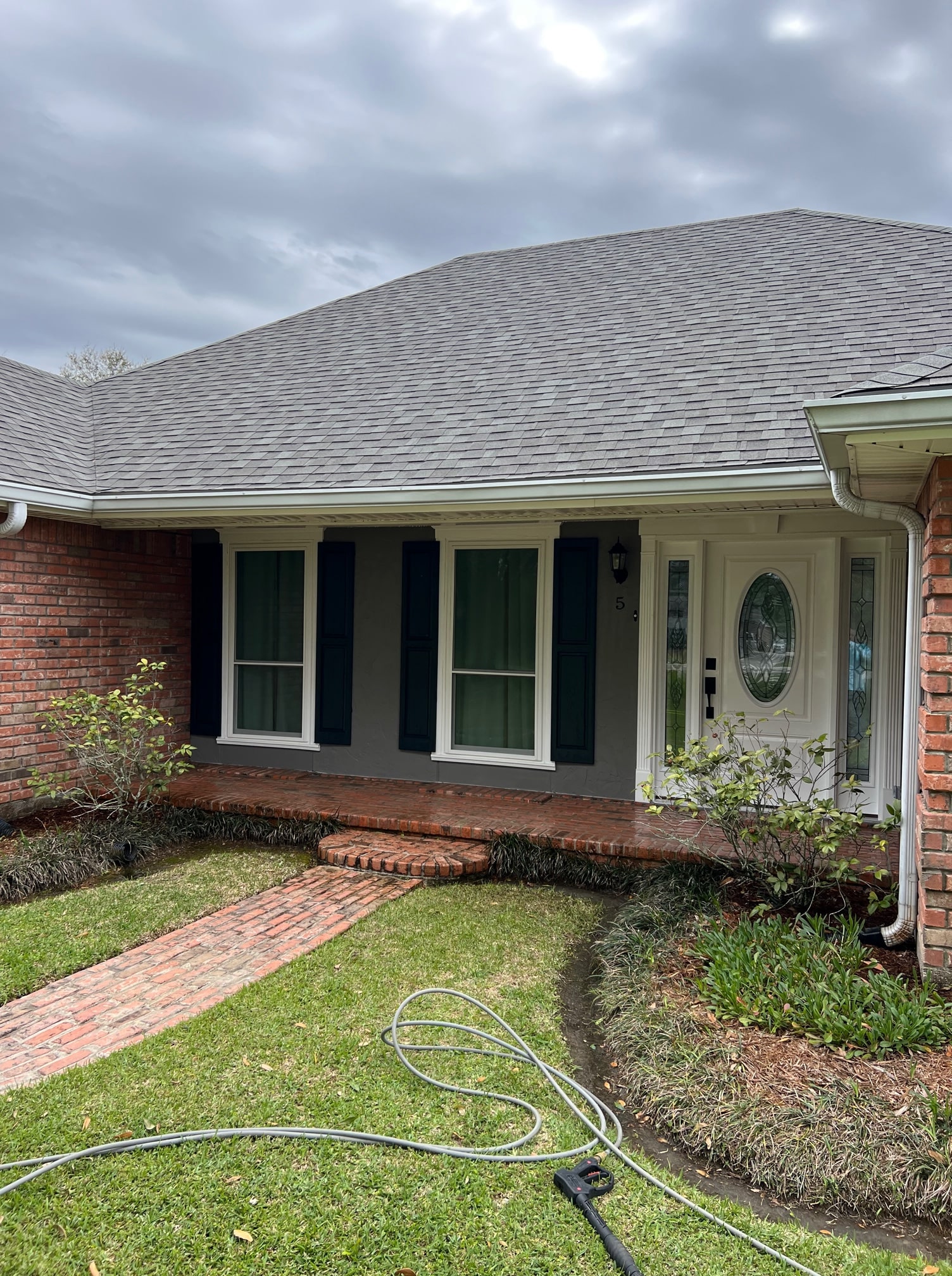 House Wash and Gutter Brighten in Houma, LA