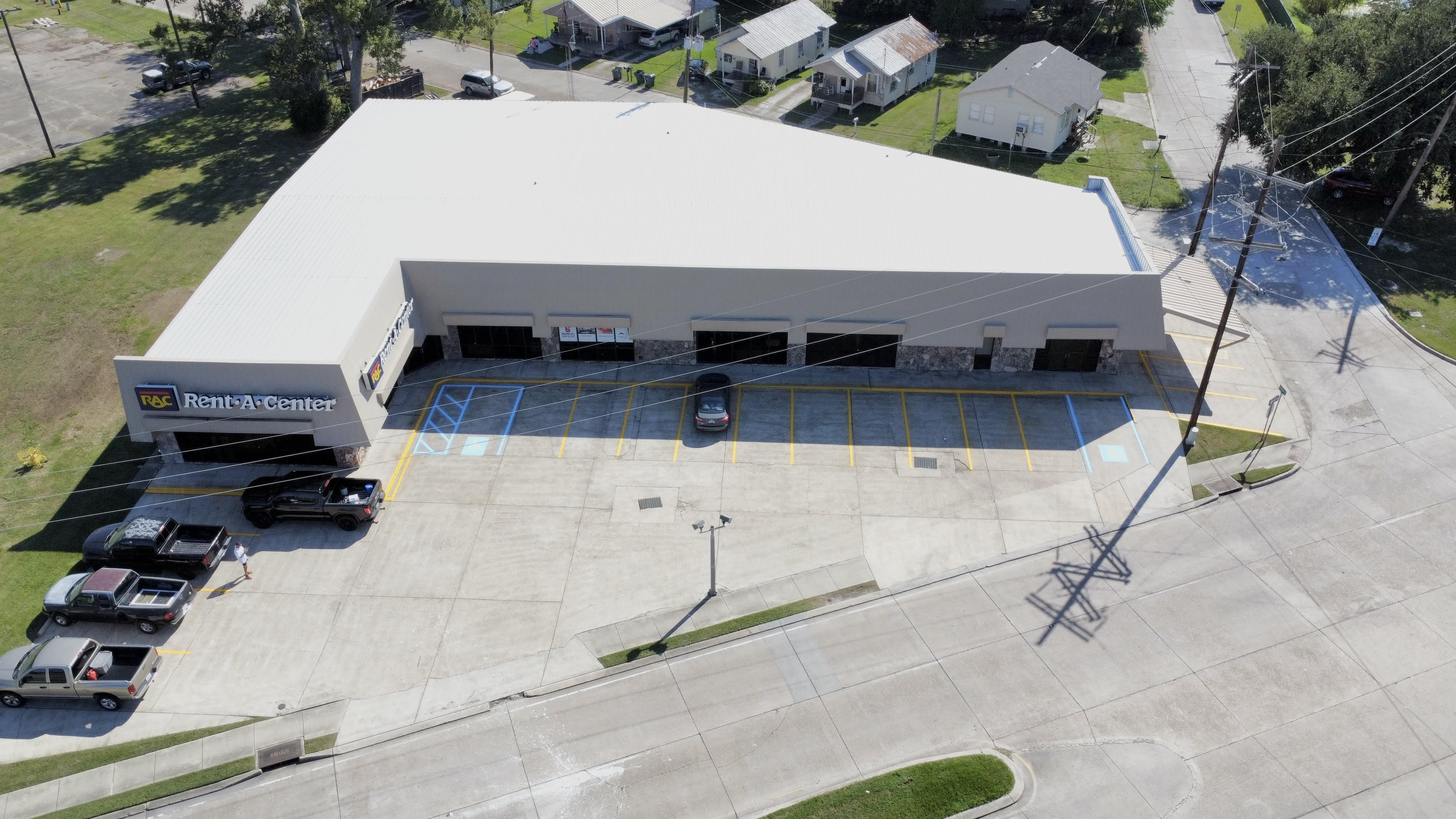 The strip mall Refresh